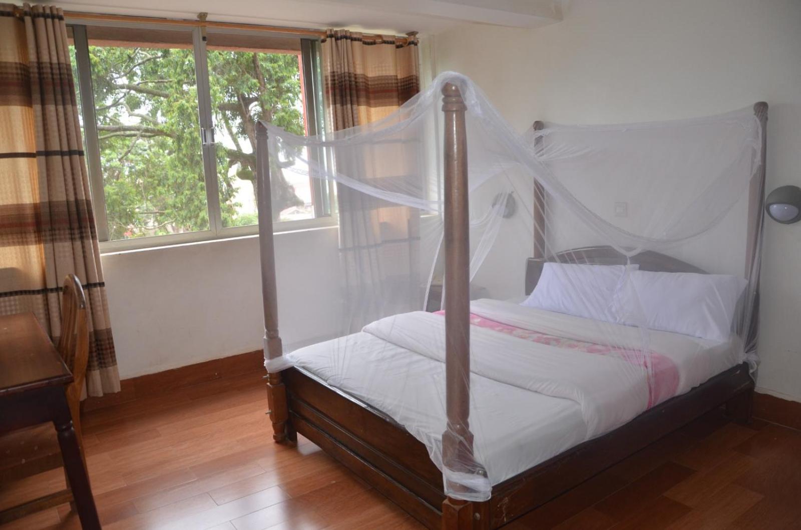 Entebbe Flights Motel Exterior foto