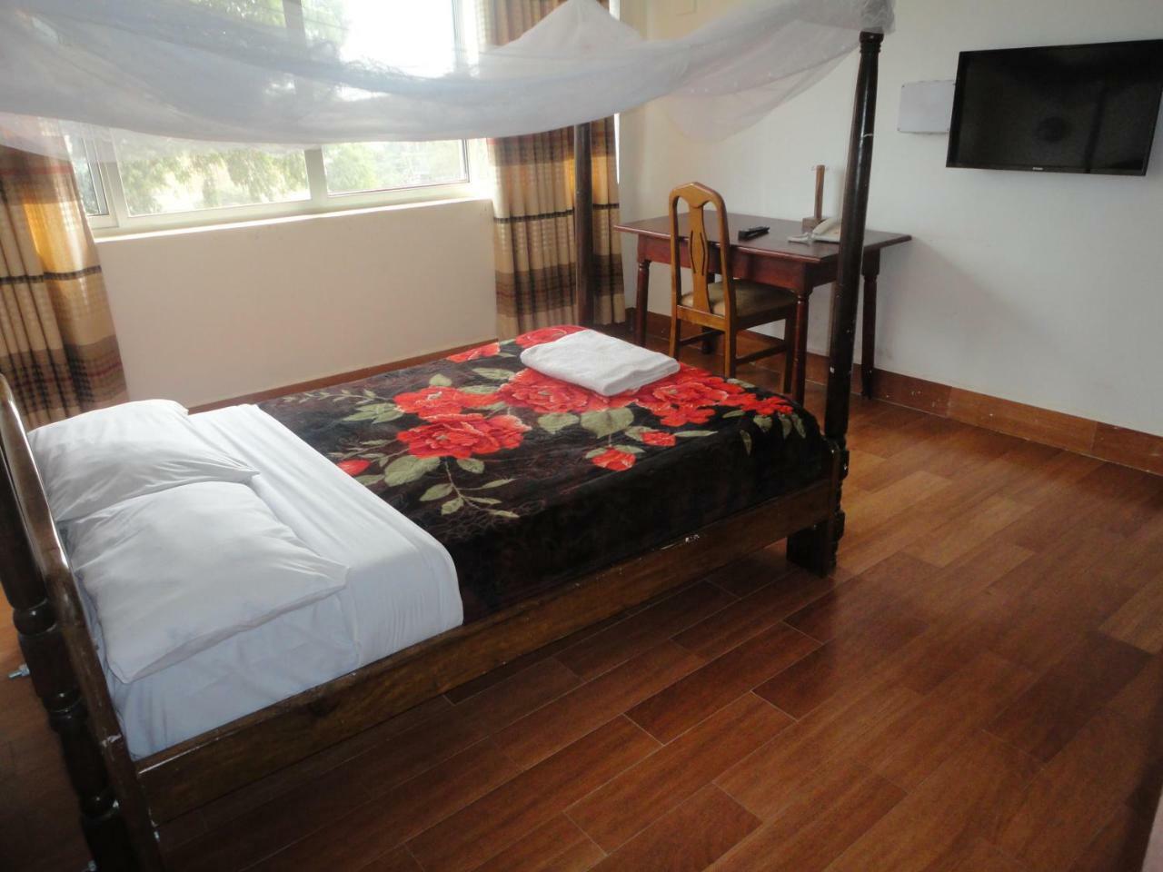 Entebbe Flights Motel Exterior foto