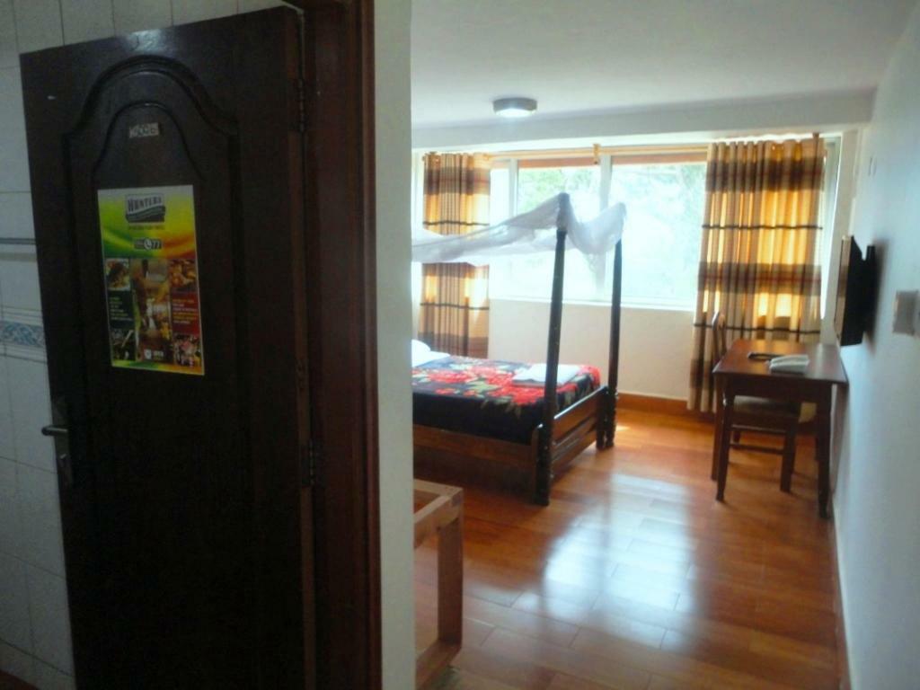 Entebbe Flights Motel Exterior foto