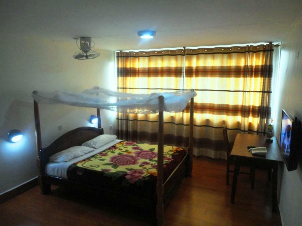 Entebbe Flights Motel Exterior foto